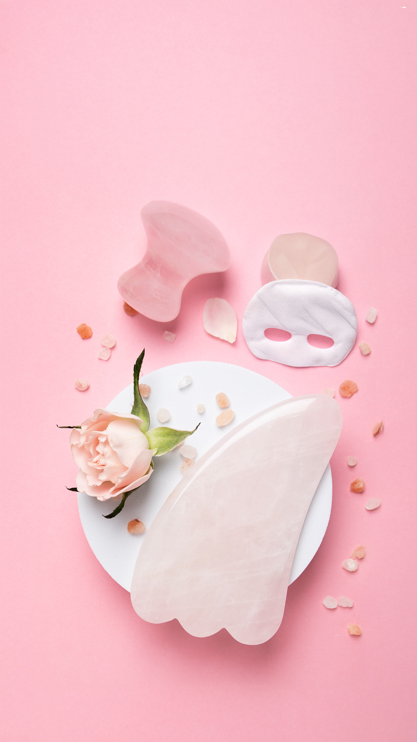 Cool down fast! Use these simple ingredients for a skin-refreshing mask