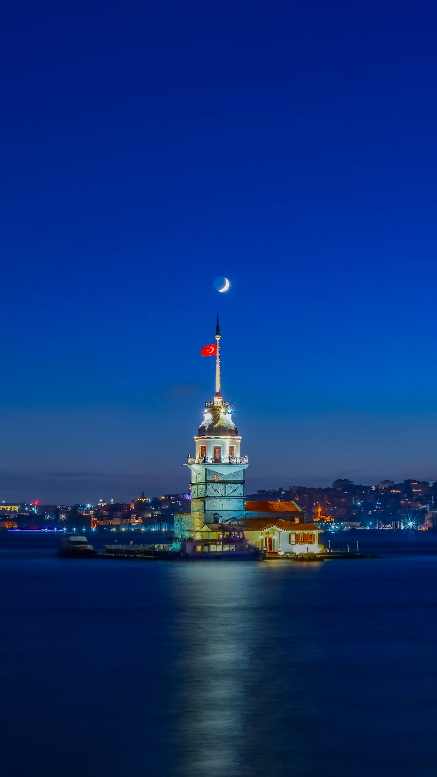 Enquanto o mundo observa o estreito de Ormuz, a Turquia pretende escavar um canal artificial de 45 quilômetros para ligar o Mar Negro ao Mar de Már...