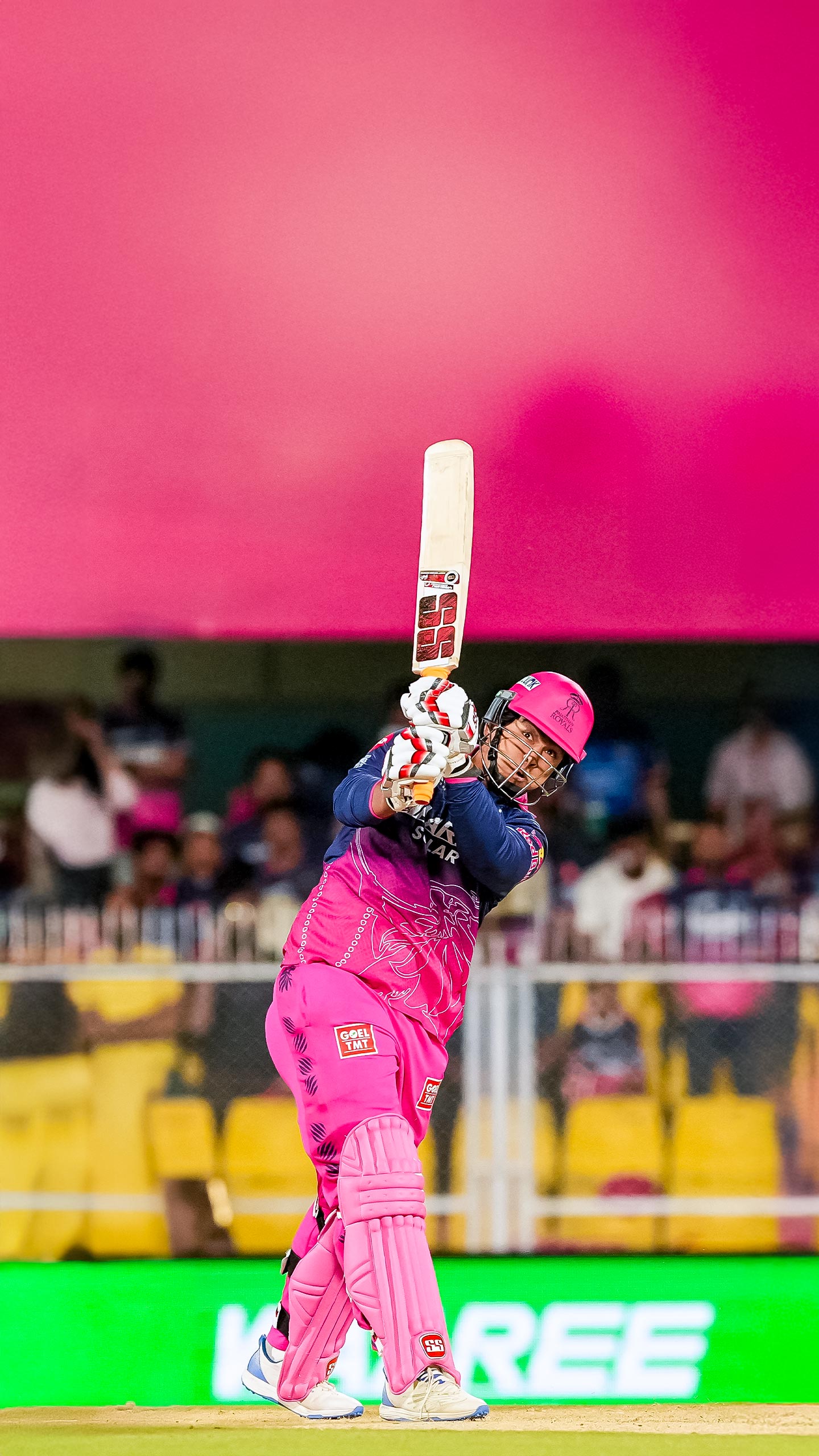 IPL 2026: Who is leading six-hitting charts?