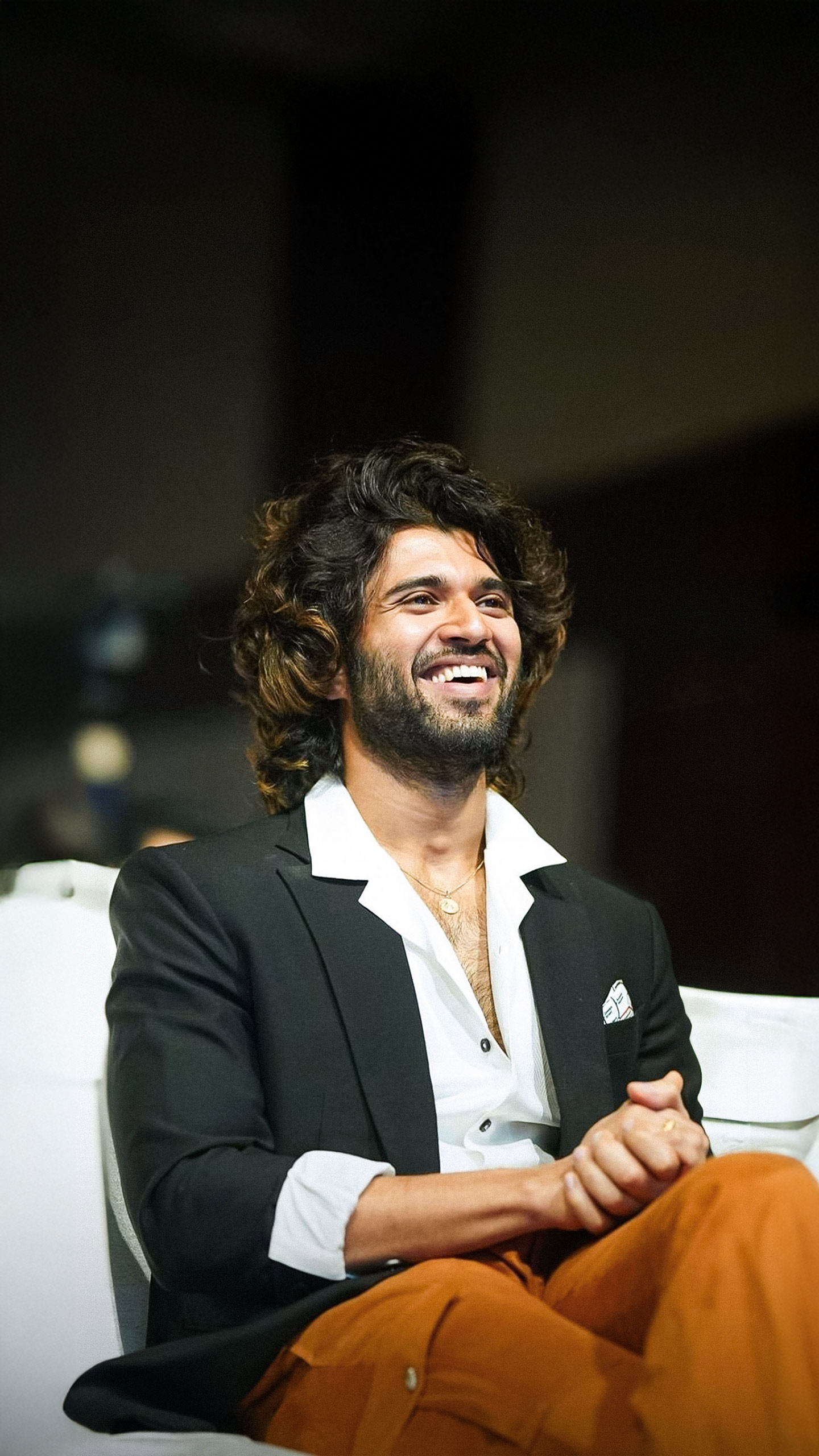 Vijay Deverakonda drops trailer for 'Om Shanti Shanti Shantihi'