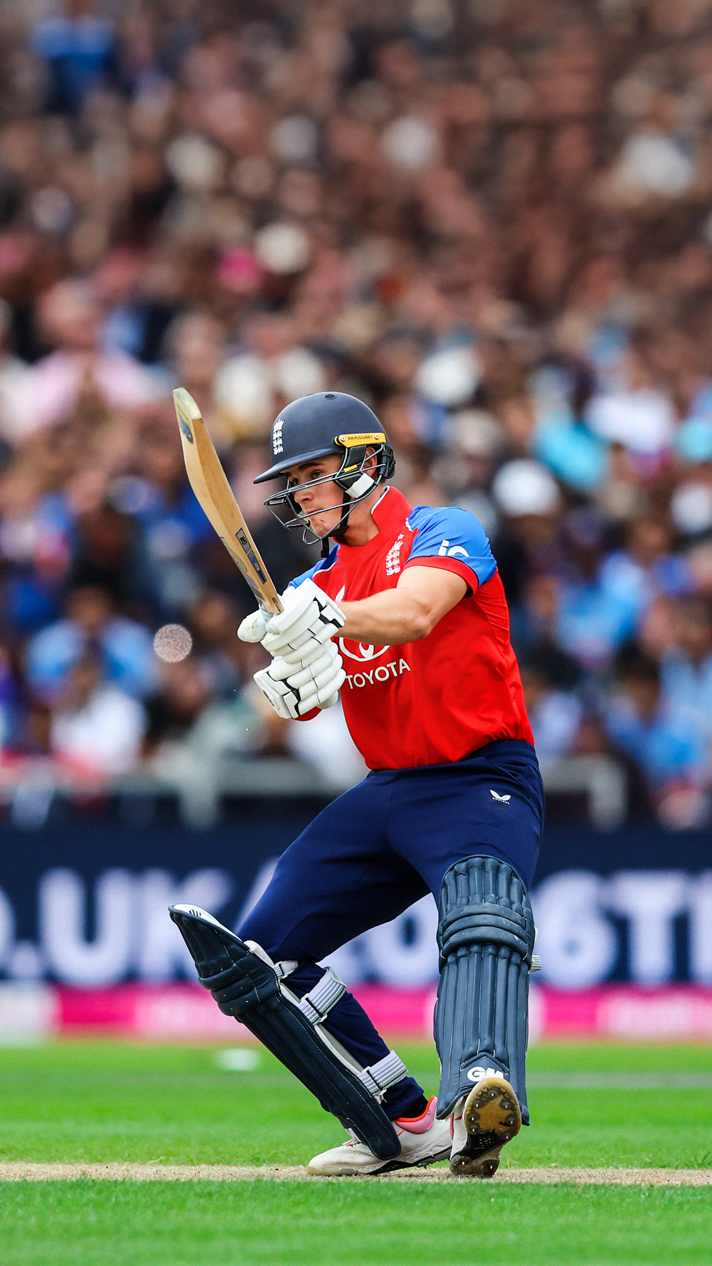 Jacob Bethel's unbeaten 76 gives England 1-0 series lead