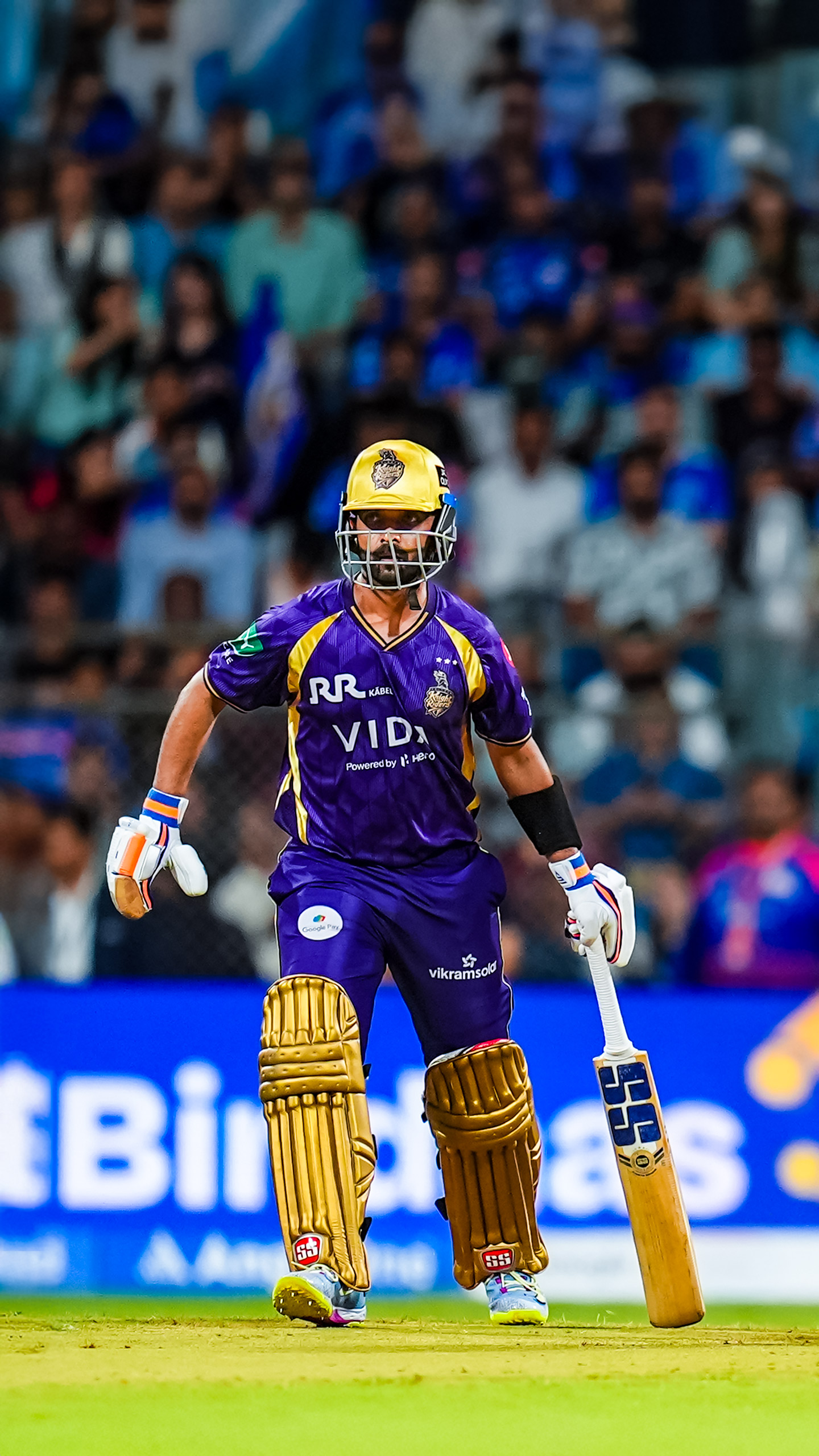 Strike-rate rant grows: Look at Rahane's numbers!