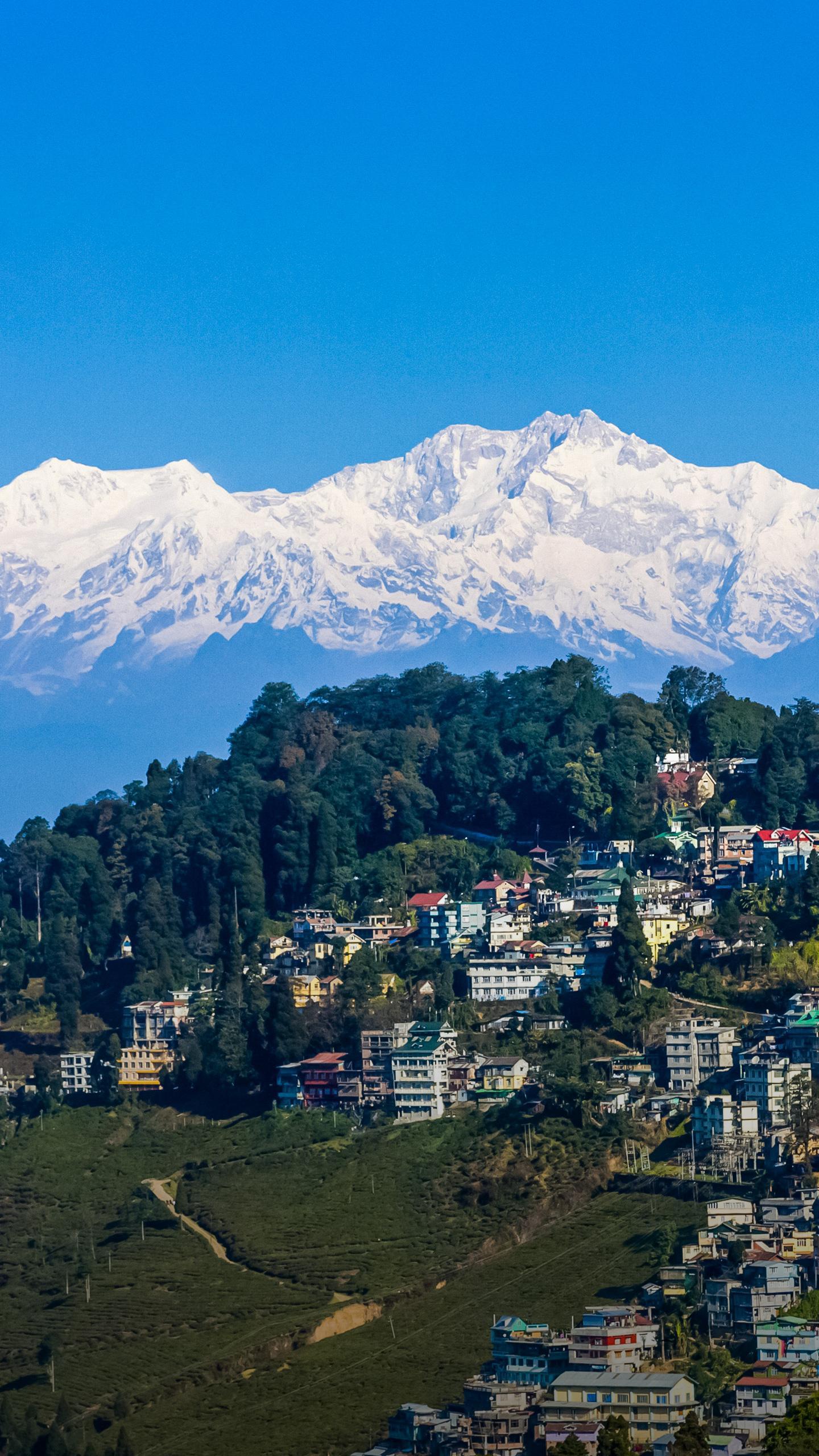 2 mild earthquakes strike Sikkim, none hurt