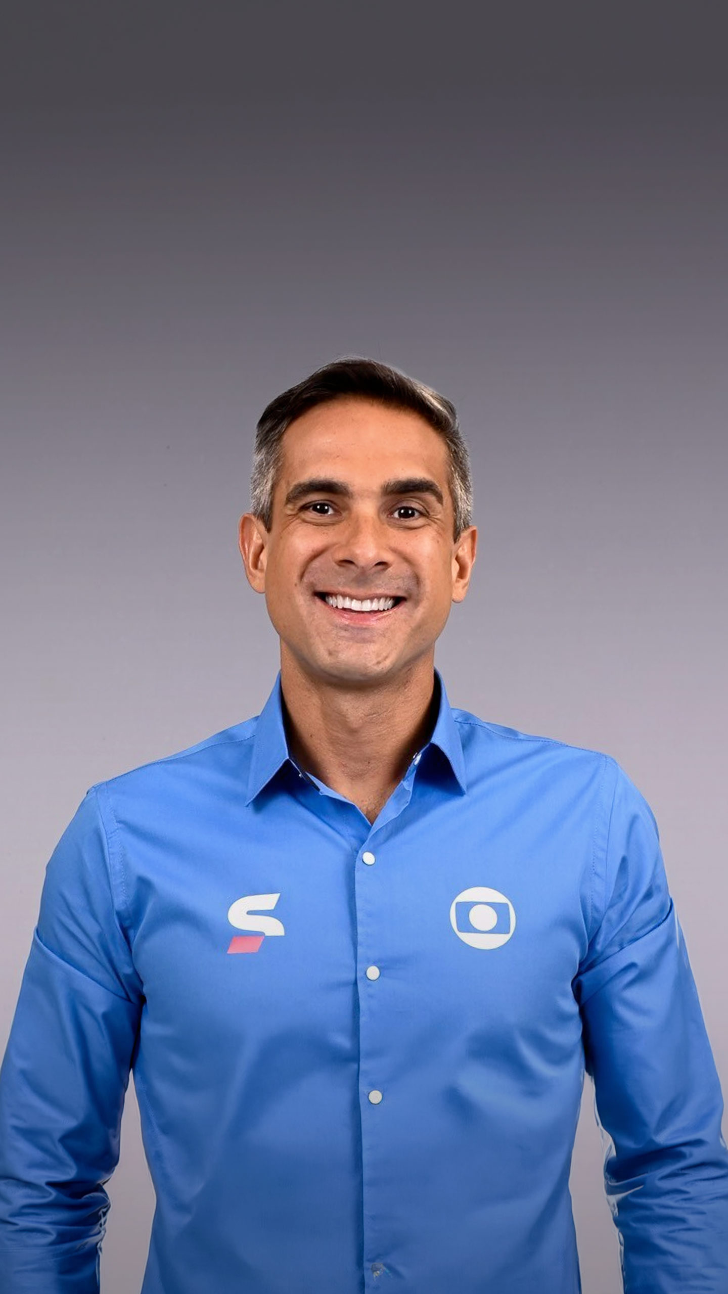 Aposta da Globo na Copa do Mundo, narrador vive romance discreto com colega de emissora