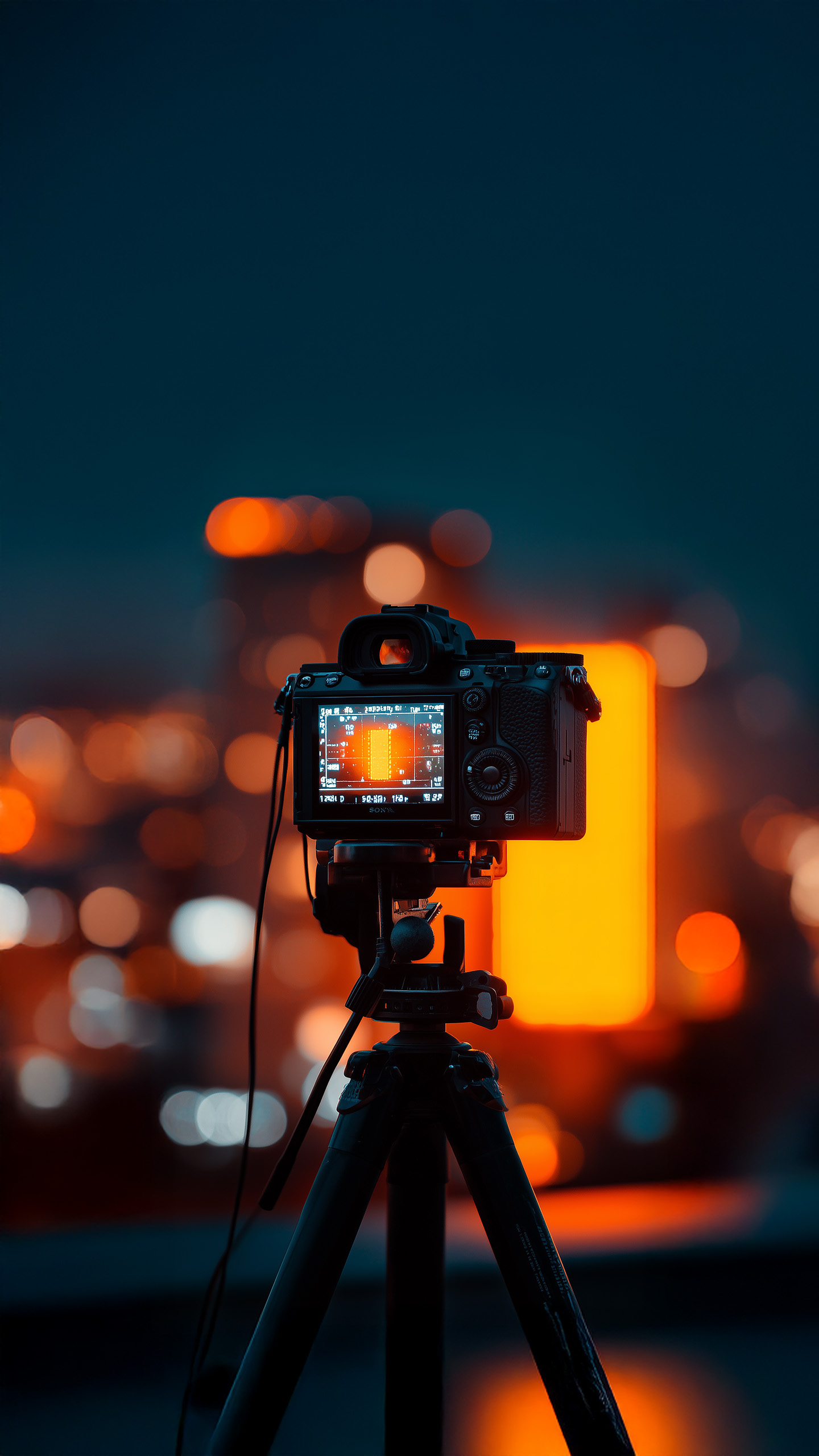 Low light, high ISO – the one lighting fix creators use