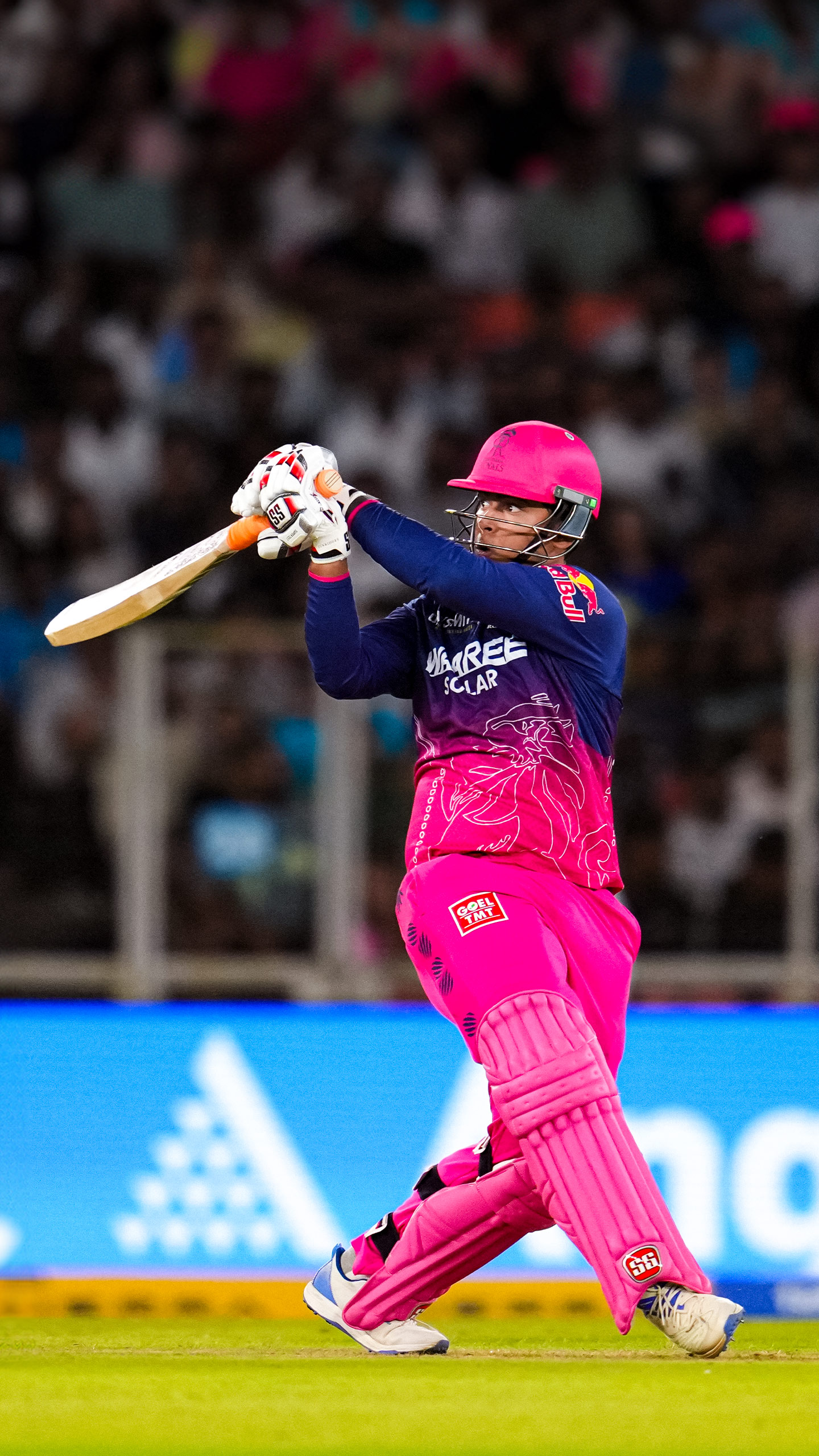 IPL 2026: Who is leading six-hitting charts?