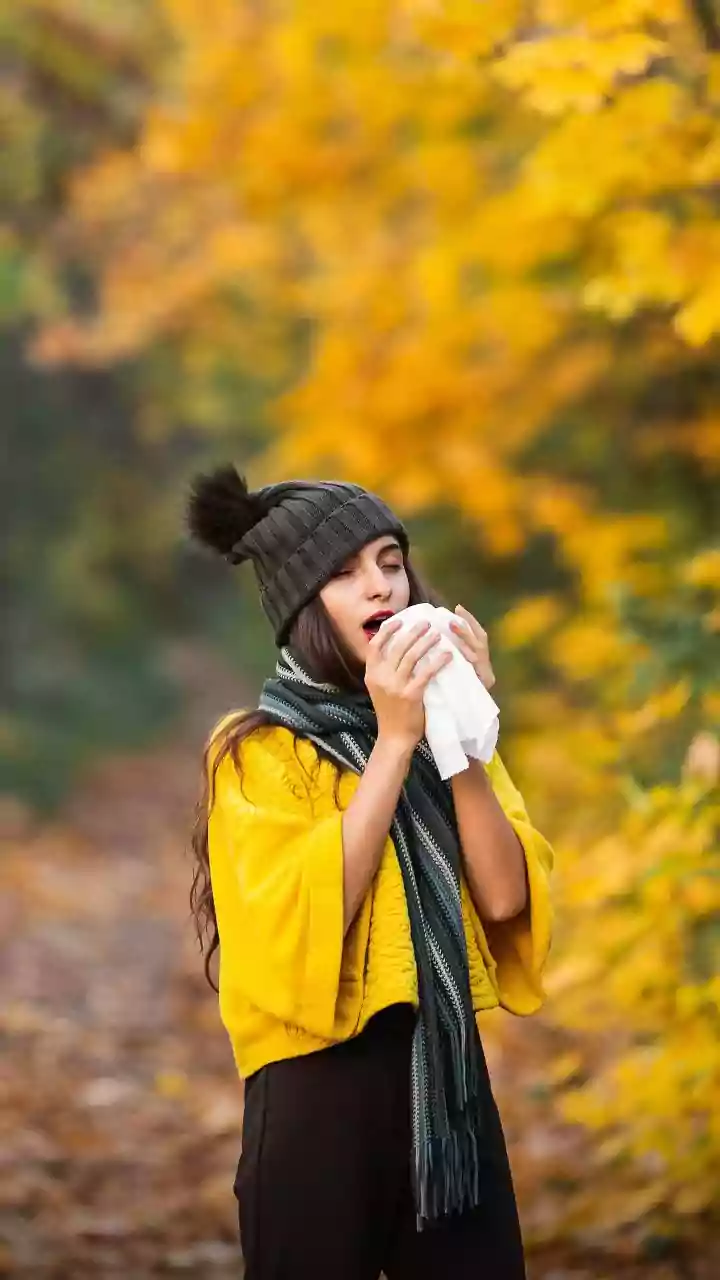 I have a stuffy nose. How do I know if its hay fever or a cold?