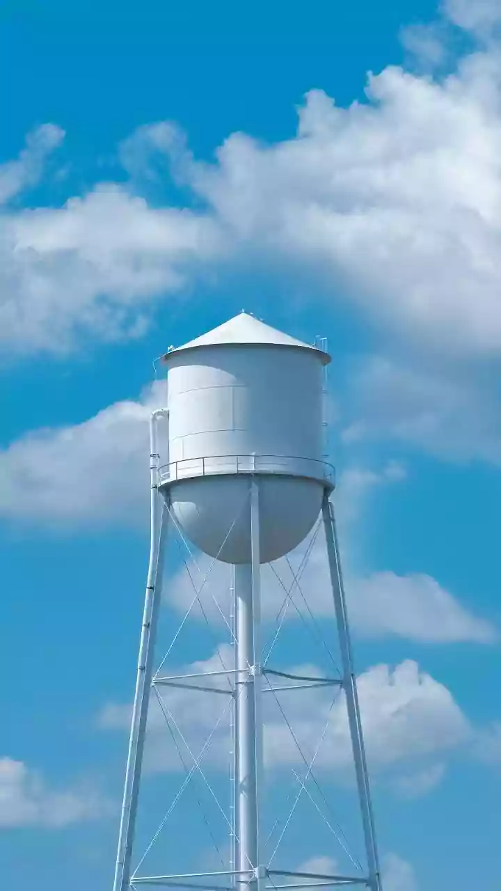 Tank water at 45°C by 2 PM? Fill before 7 AM — water stays drinkable till noon.