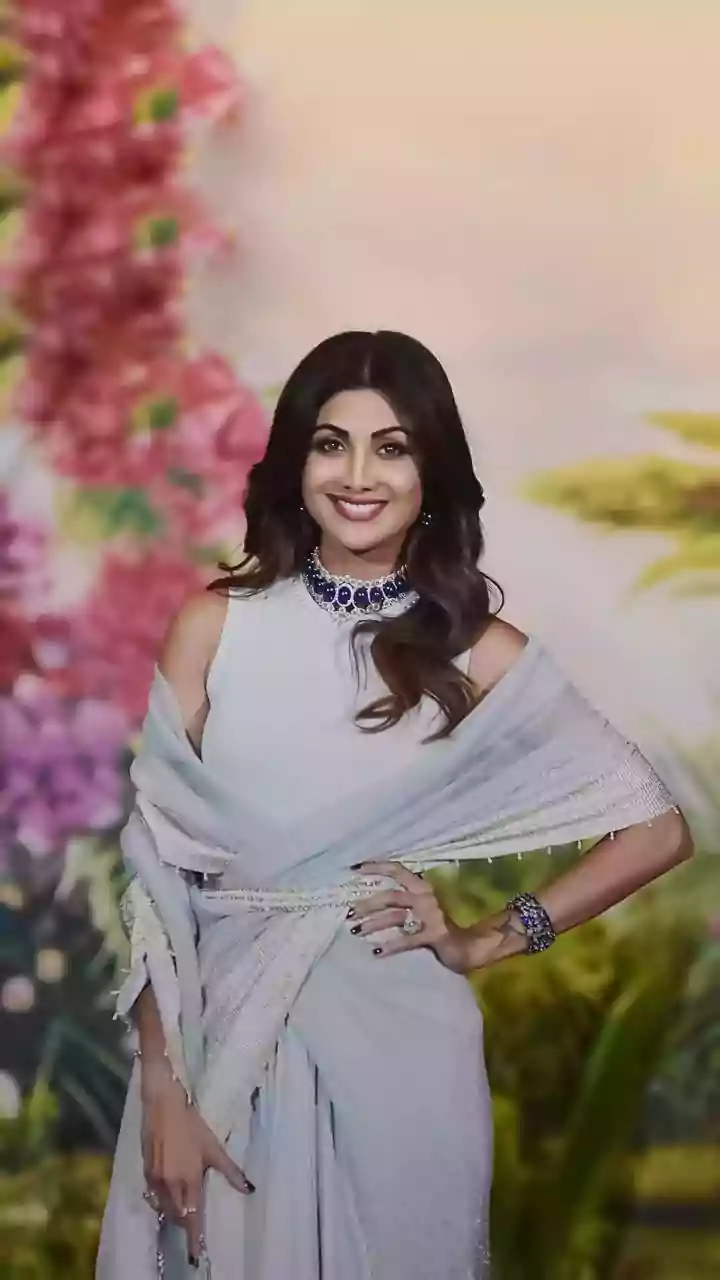 Shilpa Shetty Kundra's Blissful Vacation Moments: A Glimpse into Serenity