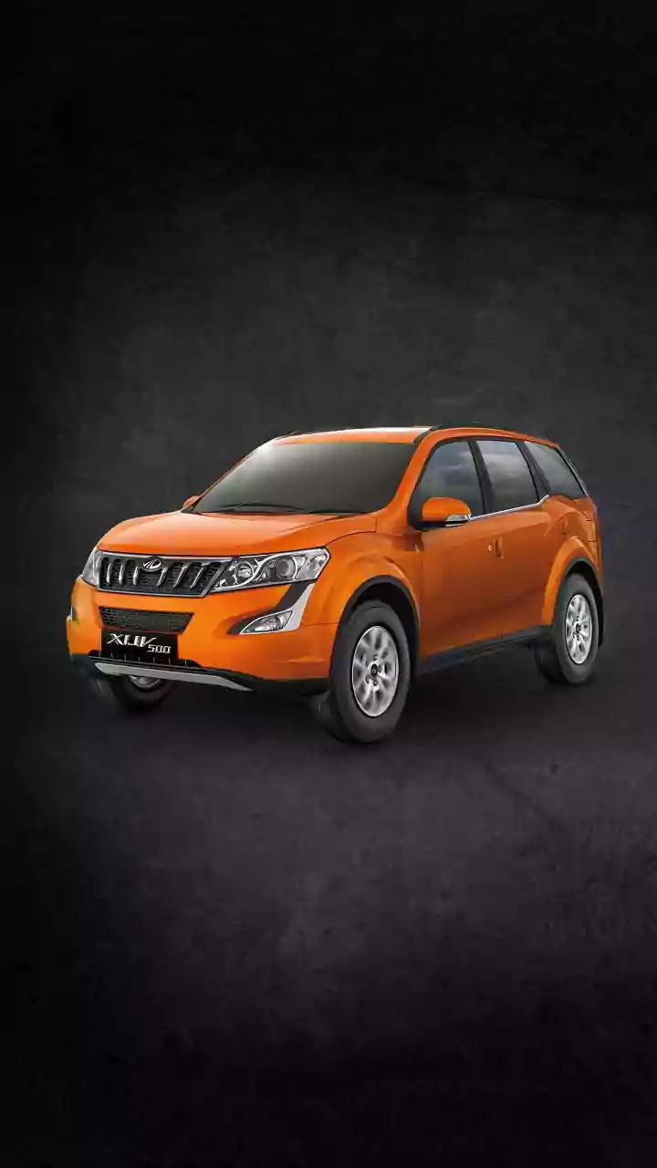 Rampur Tragedy: Overloaded Truck Crushes SUV — Full Video Shows Locals, JCB On Spot To Rescue Injured