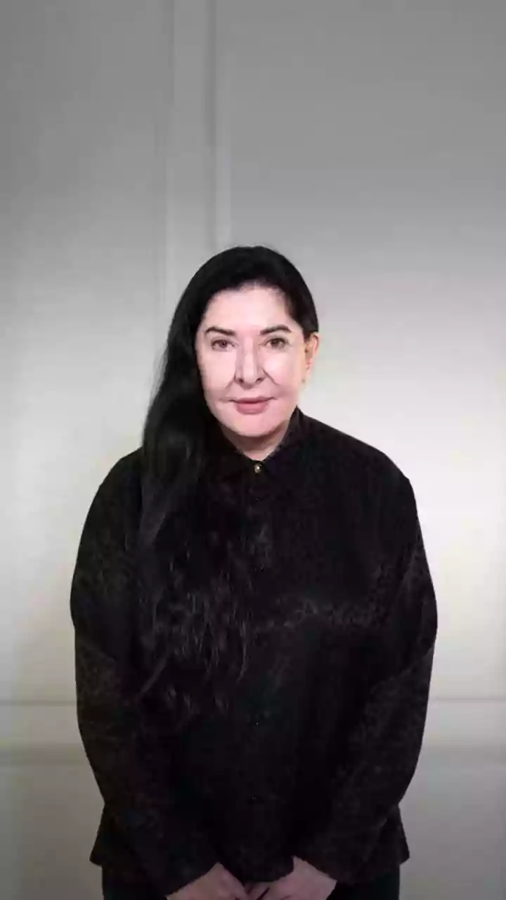 Marina Abramović celebra 80 anos com inédita mostra individual em Veneza