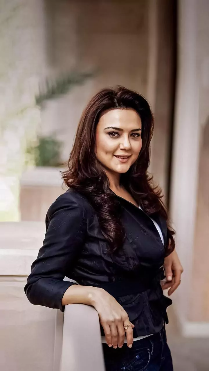 Preity Zinta lauds Aditya Dhar's 'Dhurandhar': Raw, real, and adorned with flawless performances