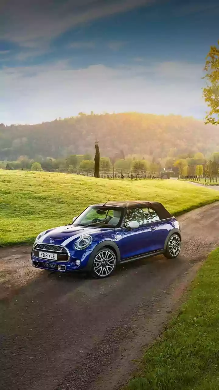 Mini Cooper Convertible: A Colorful Update for India!