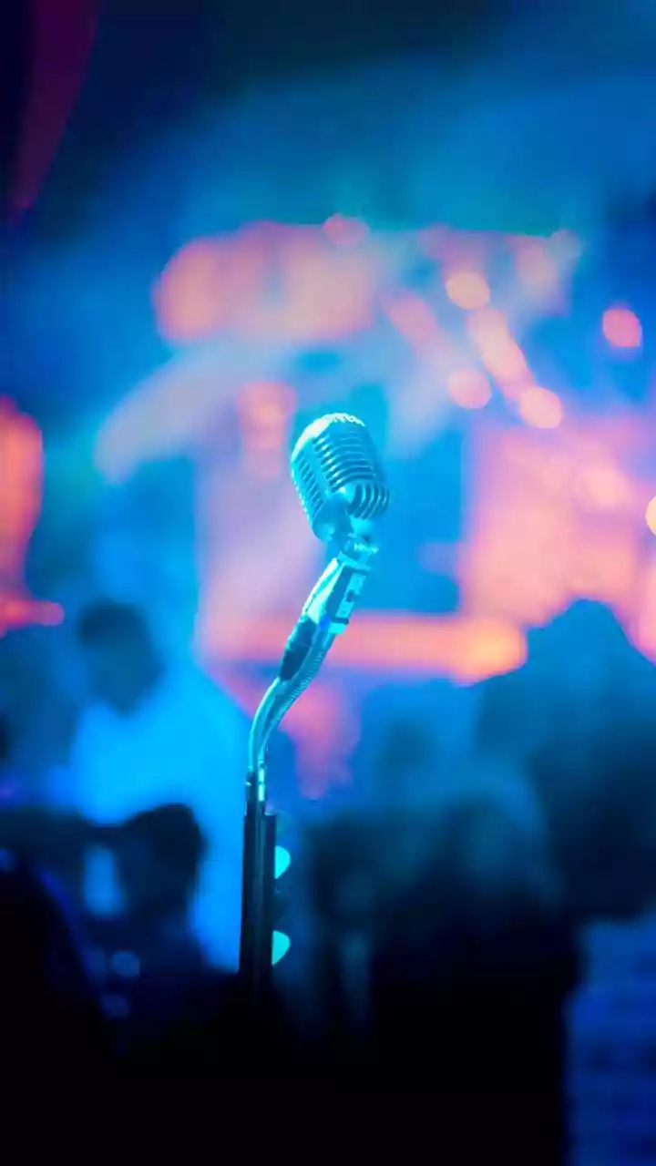 Fashion's Social Scrutiny: Women's Public Trials