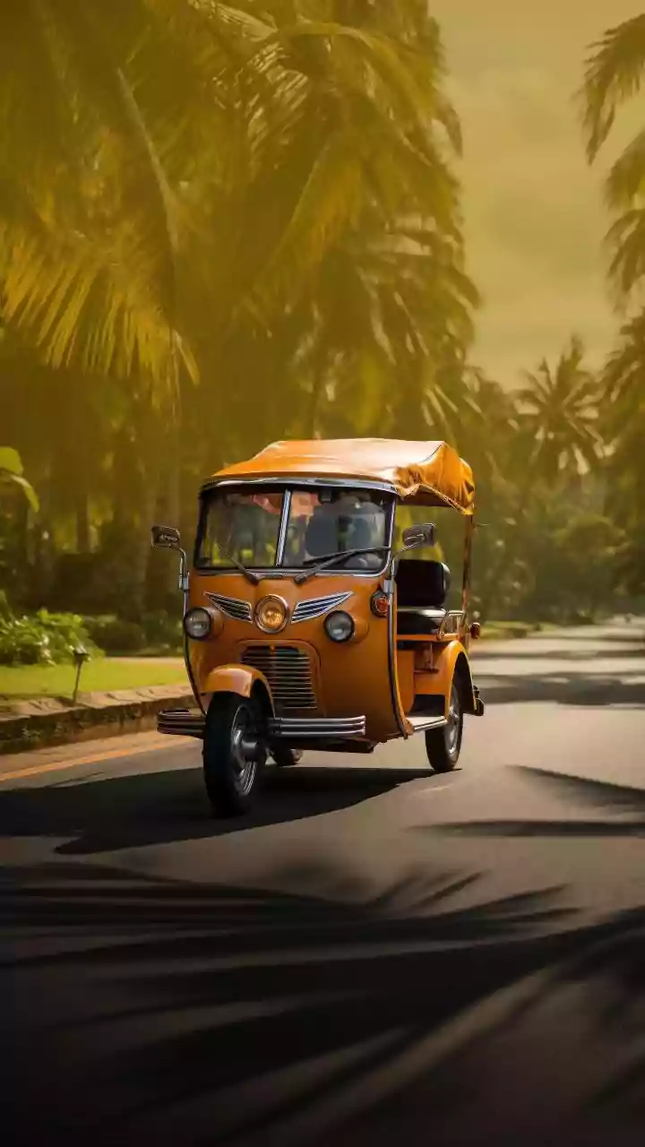Aussie Adventurers Conquer India's Roads in a Viral Auto-Rickshaw Journey
