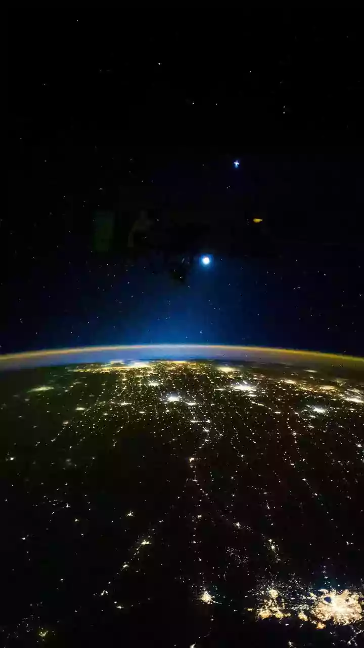 How Mobile Apps Guide Beginners To Spot Major Planets And The ISS