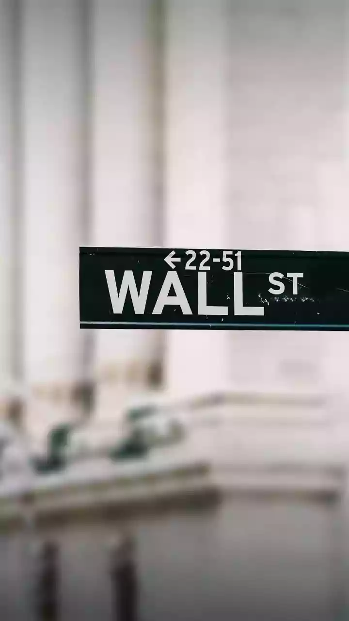 Wall Street afunda: bolsas de NY caem com alta do petróleo e inflação