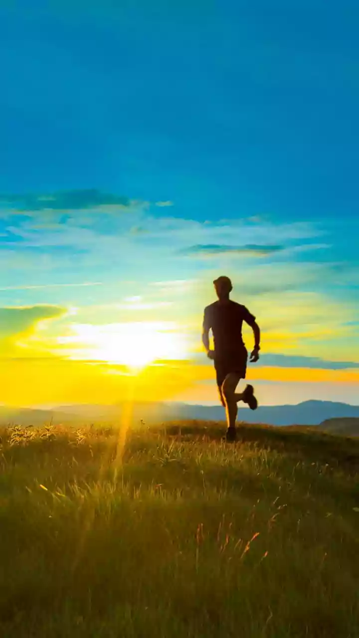 Ditch Intense Gyms For The Mindful Run To Meditate Craze