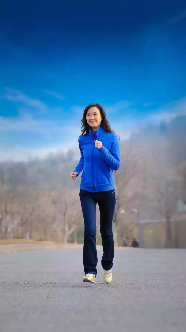 What Makes Brisk Walking Different from Casual Strolling: Walking Vs Skipping