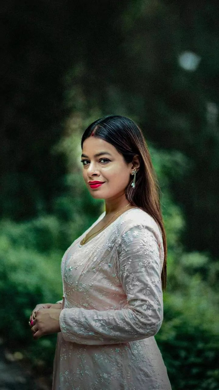 Easy Lip Colour Choices For Effortless Coordination With Traditional Festive Outfits