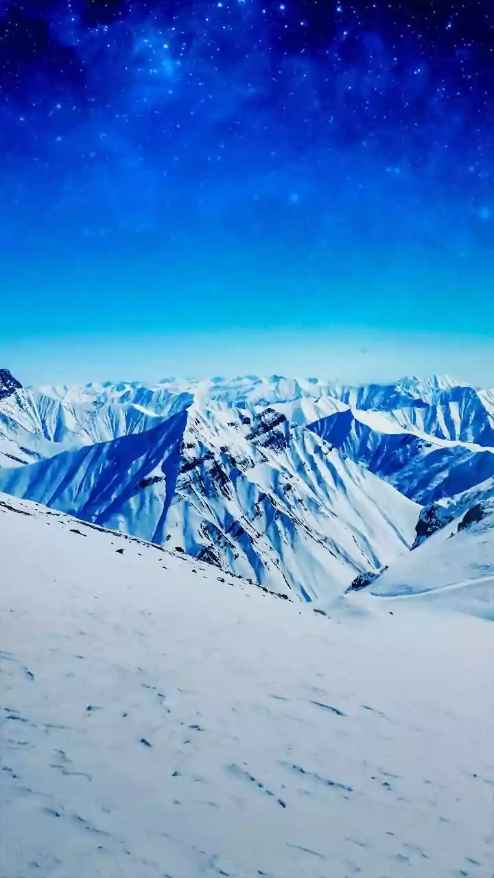 Unveiling India's Winter Wonderland: Top Snowy Escapes