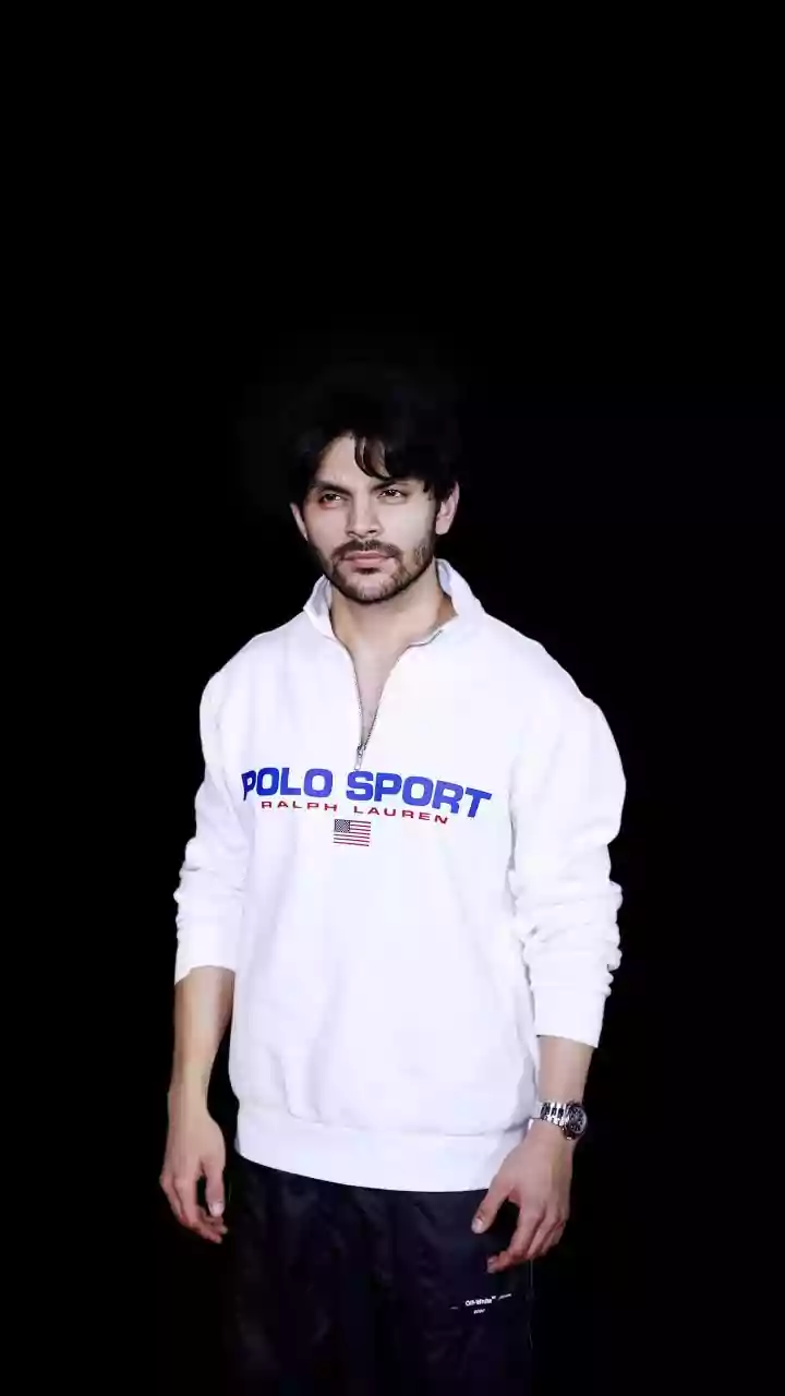 Veer Pahariya's Solo Reception Amidst Breakup Rumors