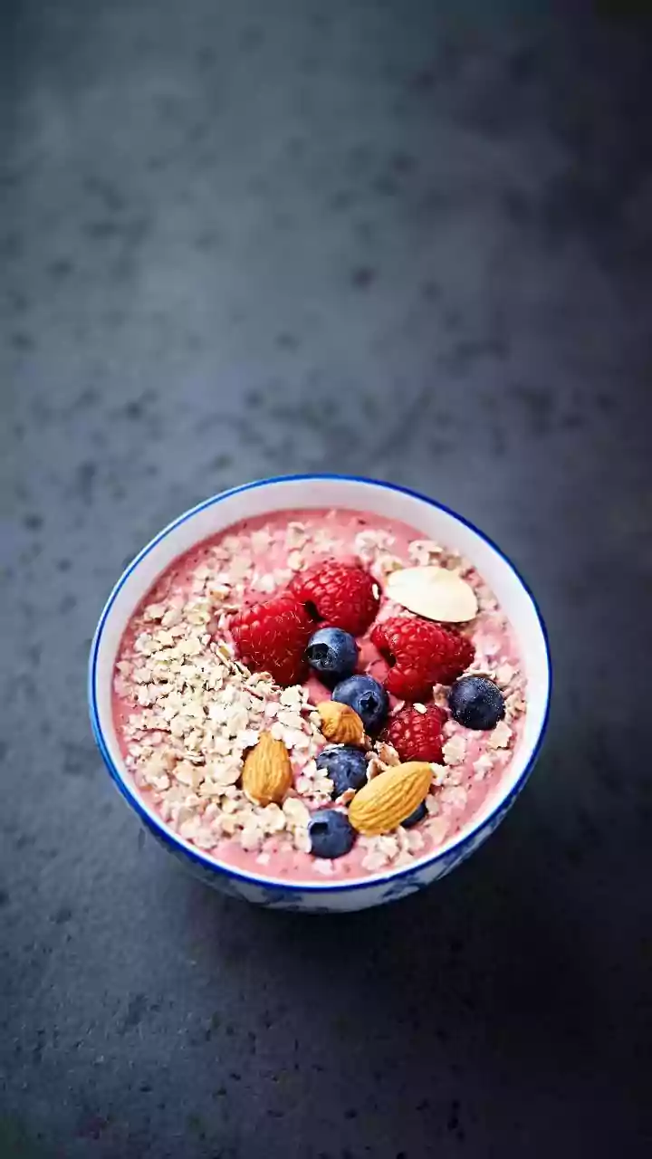 Papaya Adds Soft Texture to Oats, Yoghurt and Smoothie Bowls