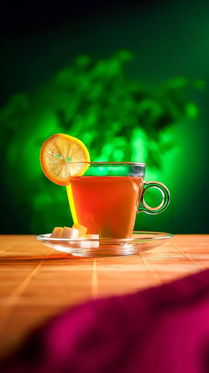 How Indian Cafes Use Lemongrass And Tulsi Infusions To Upgrade Afternoon Cold Teas