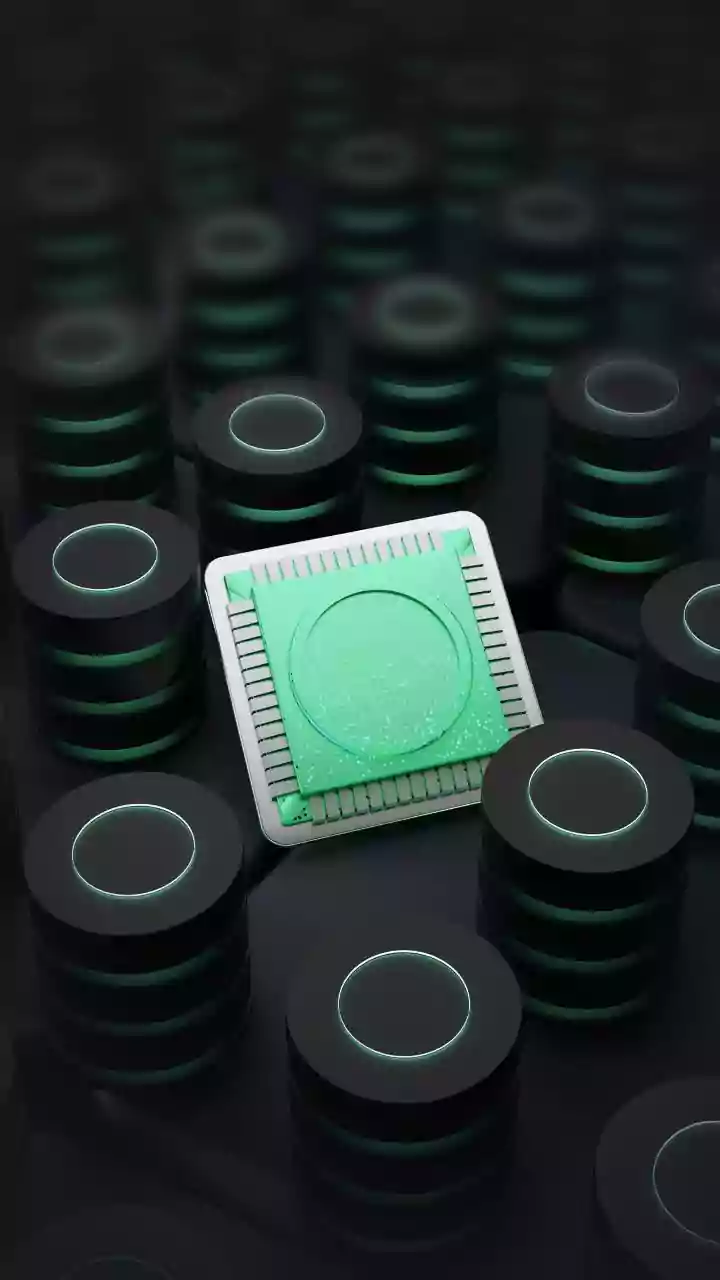 MIT Scientists Revolutionize Chip Technology with Transistor Layering