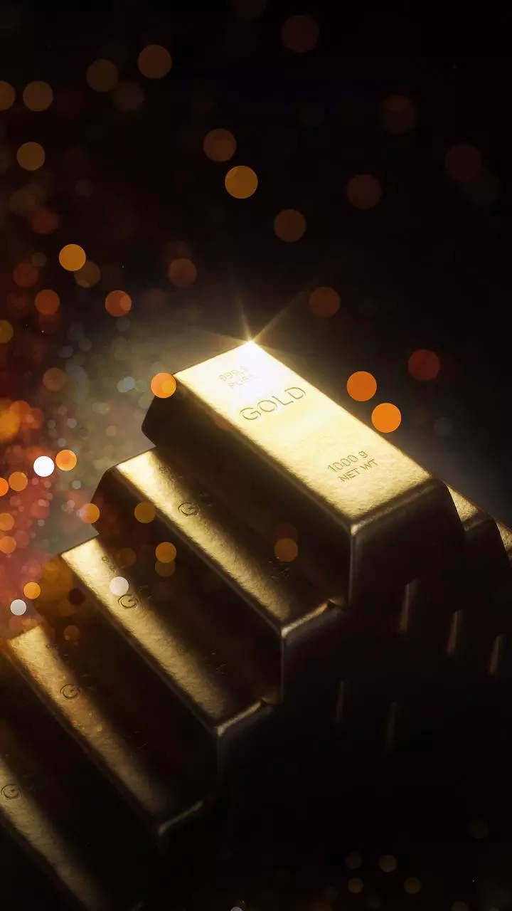 Gold smashes $4,500 record as global tensions shake up markets