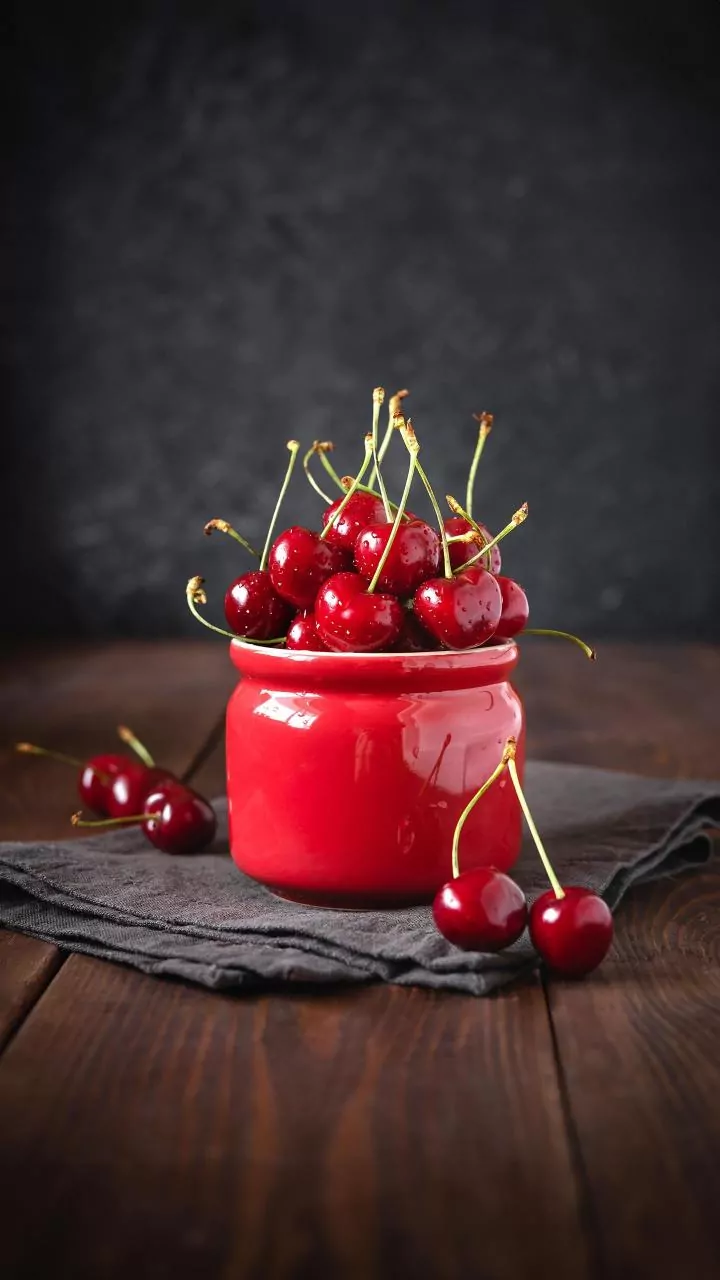 How Tart Cherry Juice Fights Muscle Soreness And Boosts Restful Sleep Fast