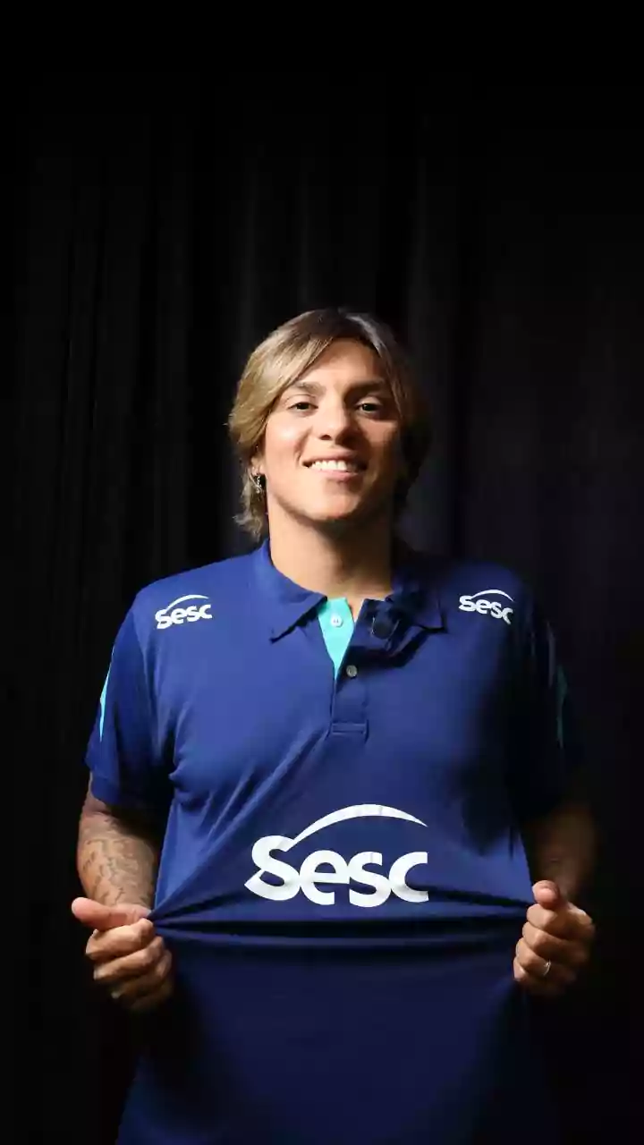 Ana Marcela Cunha encara o Canal da Mancha em busca de feito histórico