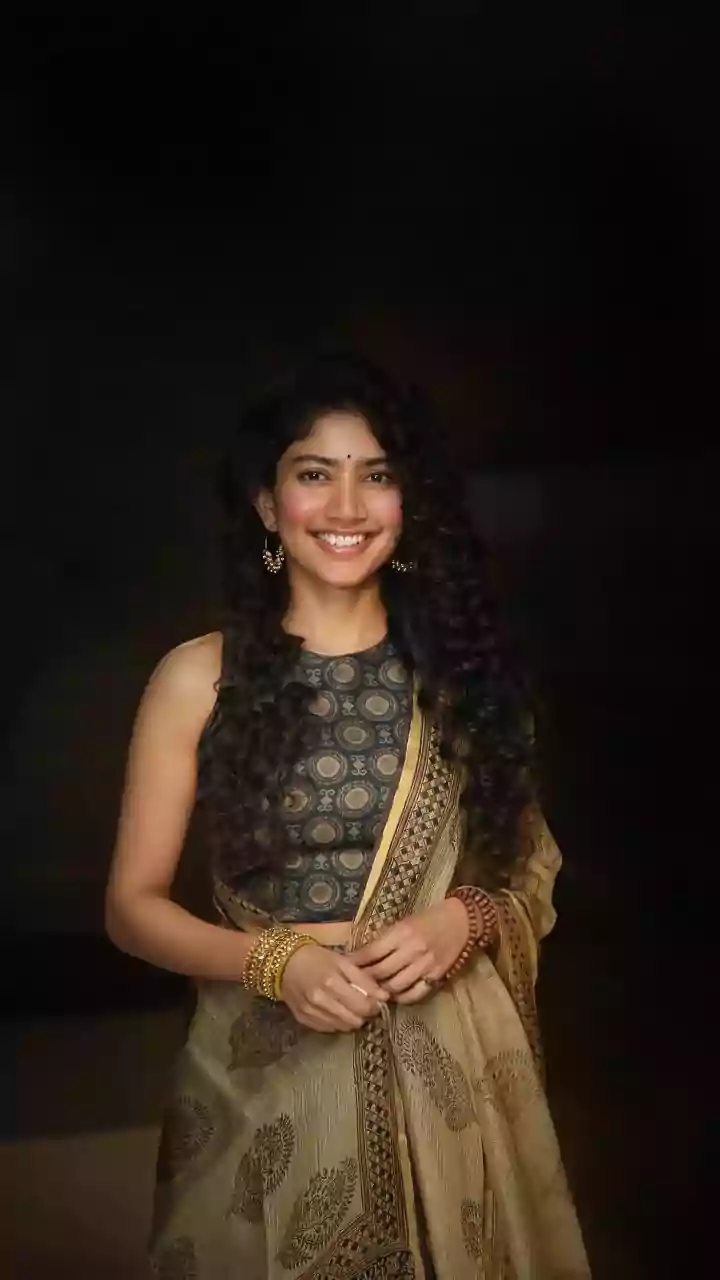 Ahead of 'Ramayana' and 'Love & War', looking at the most iconic face-offs of Indian cinema