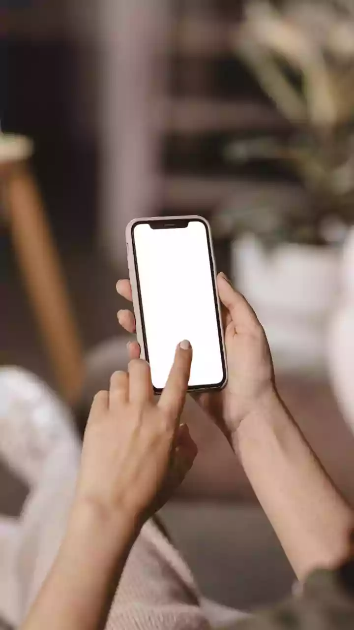 How Regular Disconnection From Devices Helps You Break Screen Addiction Patterns Successfully