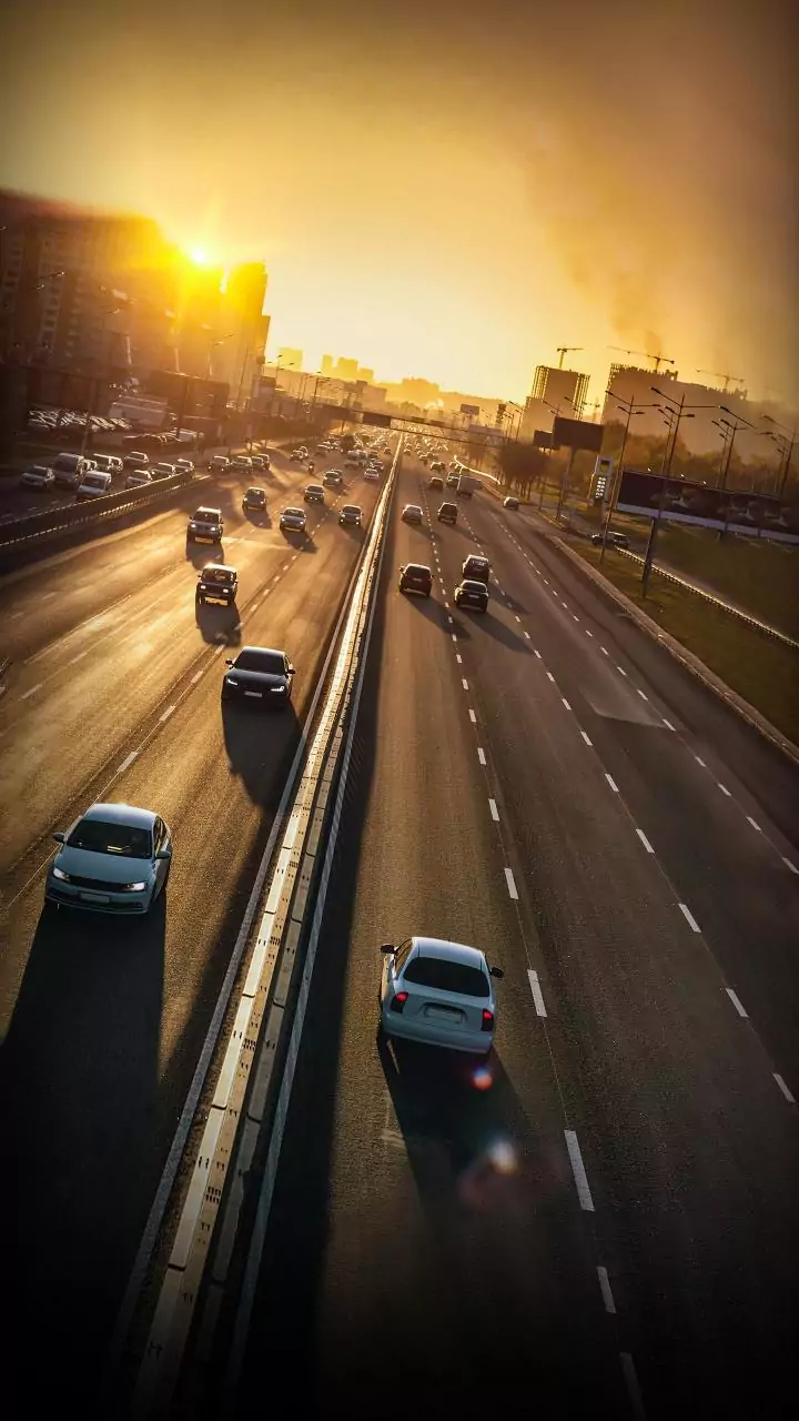 Delhi: Cab, SUV collide near Terminal 3 of IGI Airport, no injuries reported