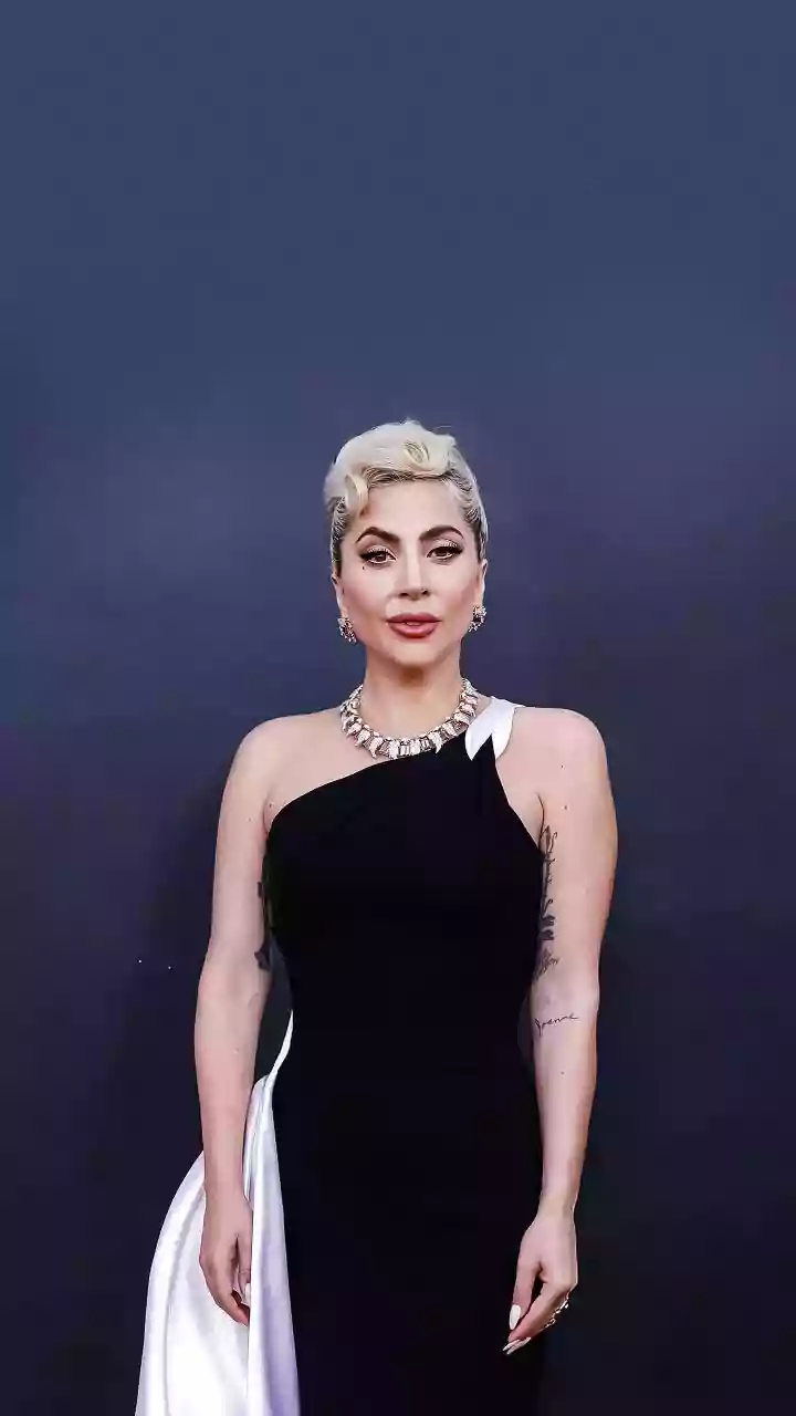 Grammys 2026: Winners, Fashion & Drama!