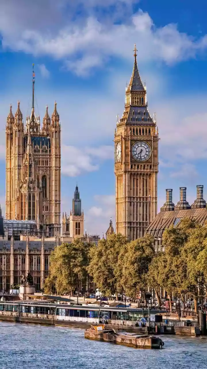 A Closer Travel Look At UKVI Account Access After Britain's Full eVisa Shift For Indians