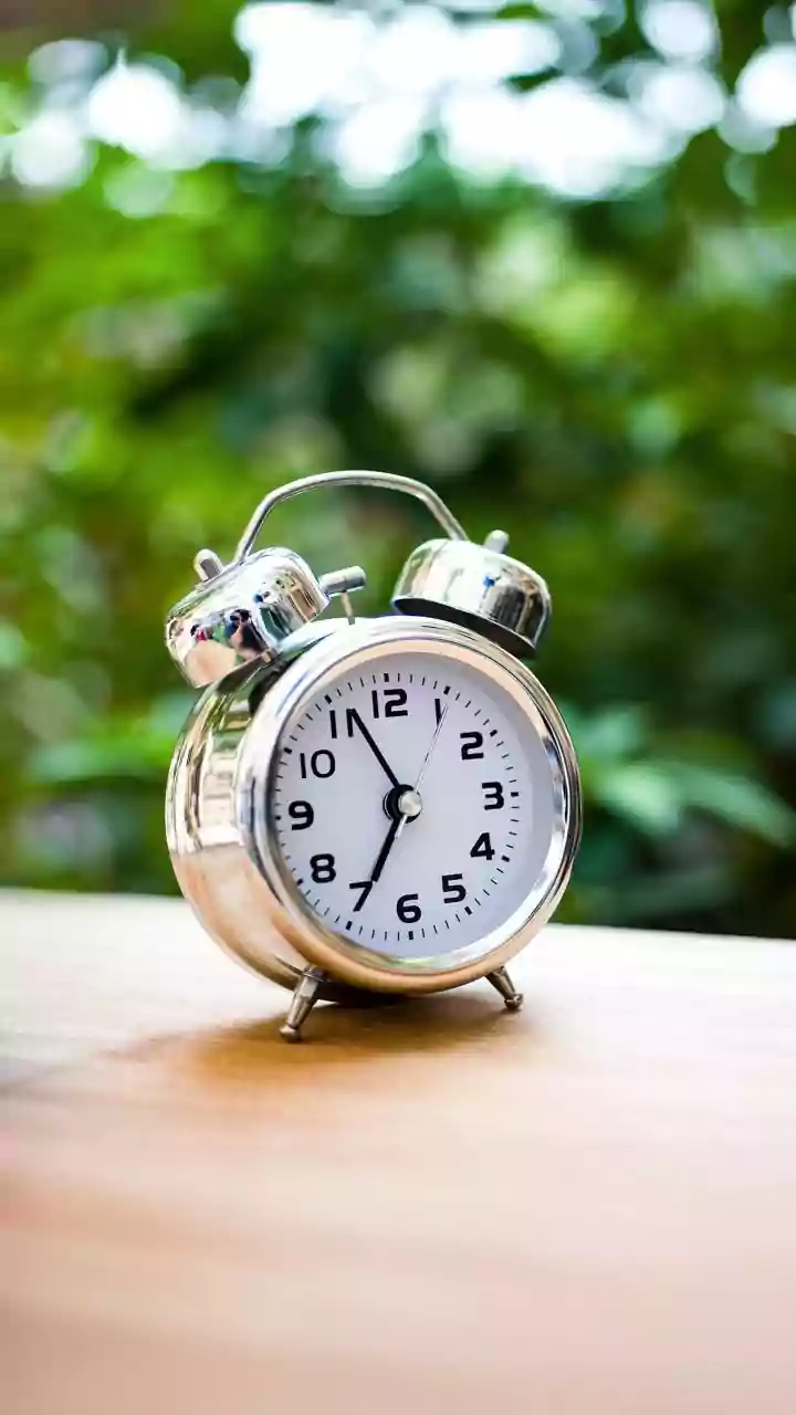 How Spending Brief Time Outdoors In Early Light Keeps Your Internal Clock Aligned