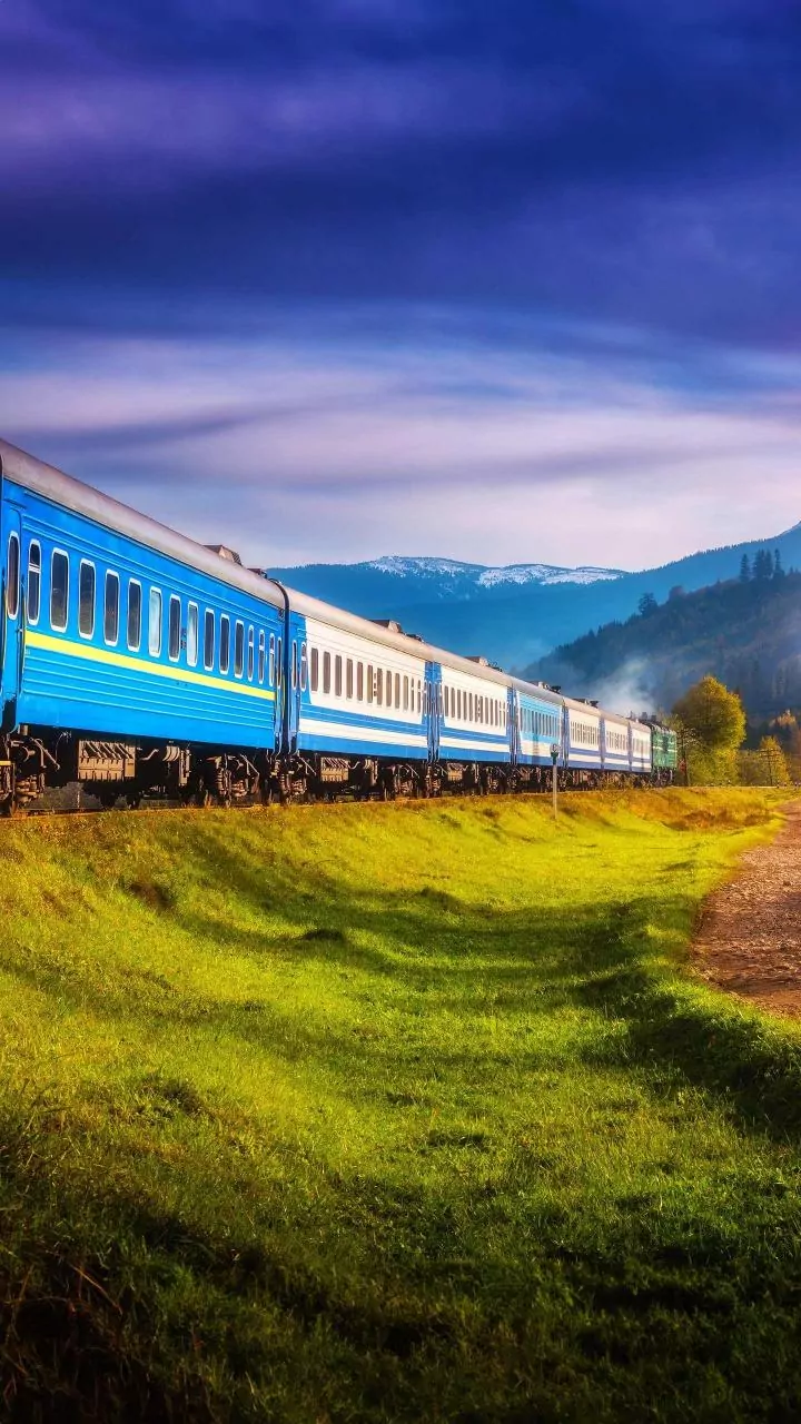 Kashmir Travel By Vande Bharat: What The New Service Could Offer