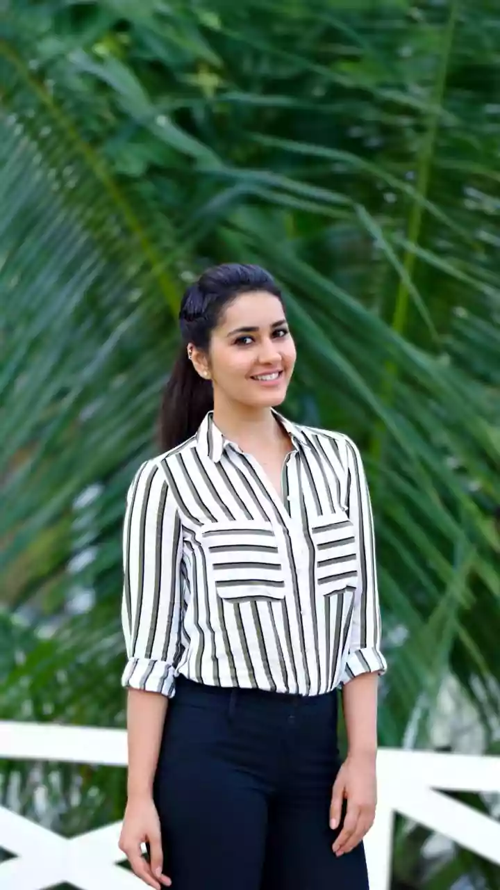 Raashii Khanna's Lavish Hyderabad Abode: A Blend of Style, Comfort, and Success