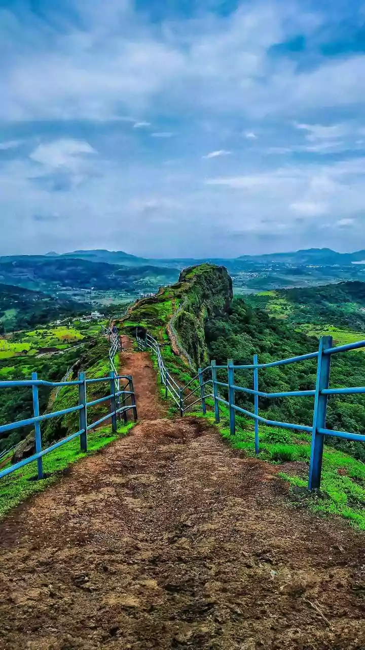 India's Best Hiking Trails: A Trekker's Paradise