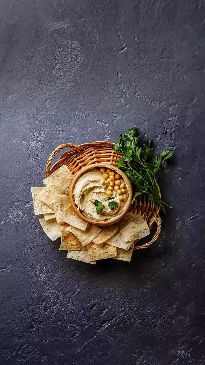Hummus And Pita Make Healthy Taste Easy