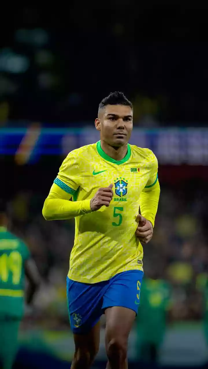 Casemiro rebate críticas após fala sobre Endrick: “Tentei proteger ele”