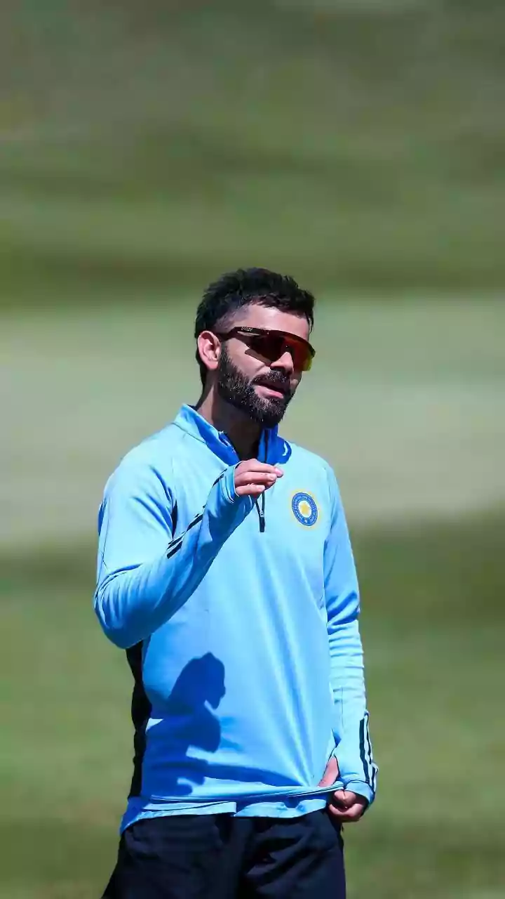 WATCH: Virat Kohli spotted at private airport in Mumbai, poses for paparazzi