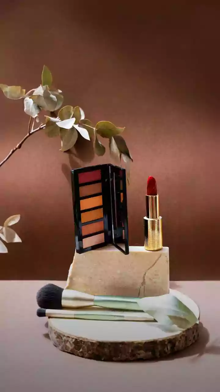 Myntra's End of Reason Sale: Lipstick Luxury!