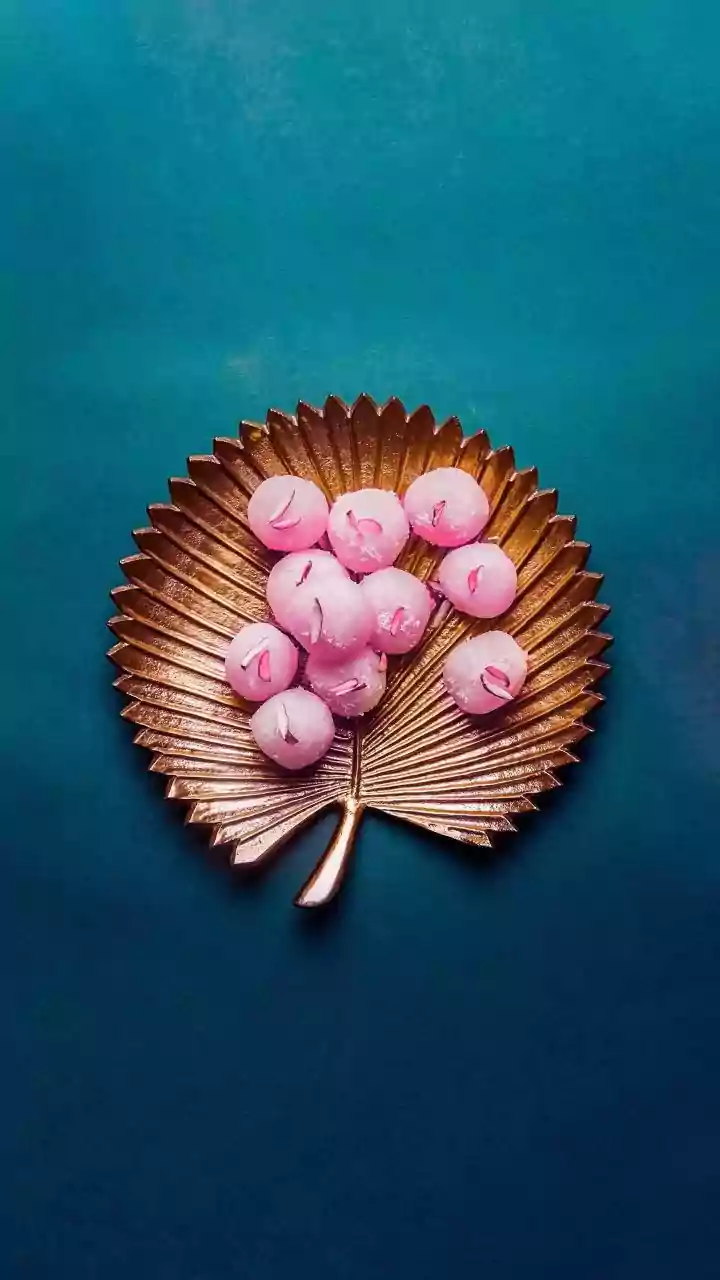 How to Host a Dessert Evening without Making Every Dish Yourself