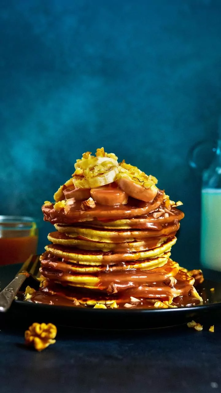 Gingerbread Pancakes: A Festive Breakfast Delight!