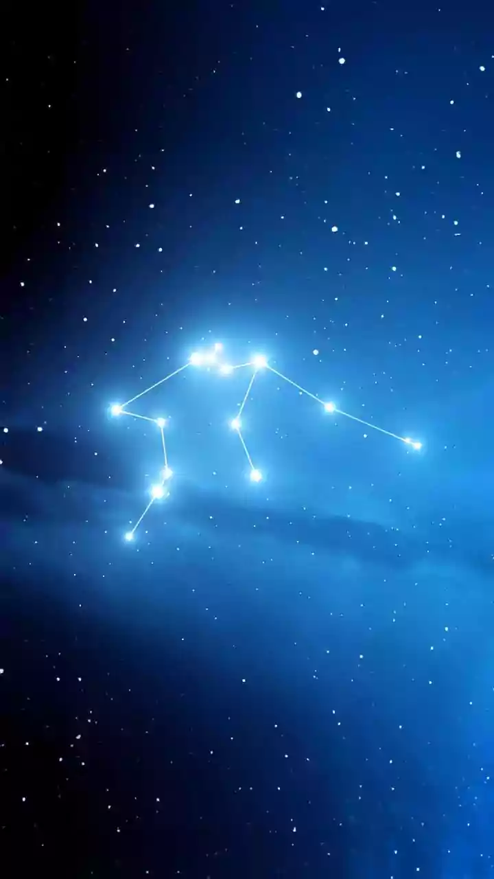 Aquarius Today: November 7, 2025's Forecast