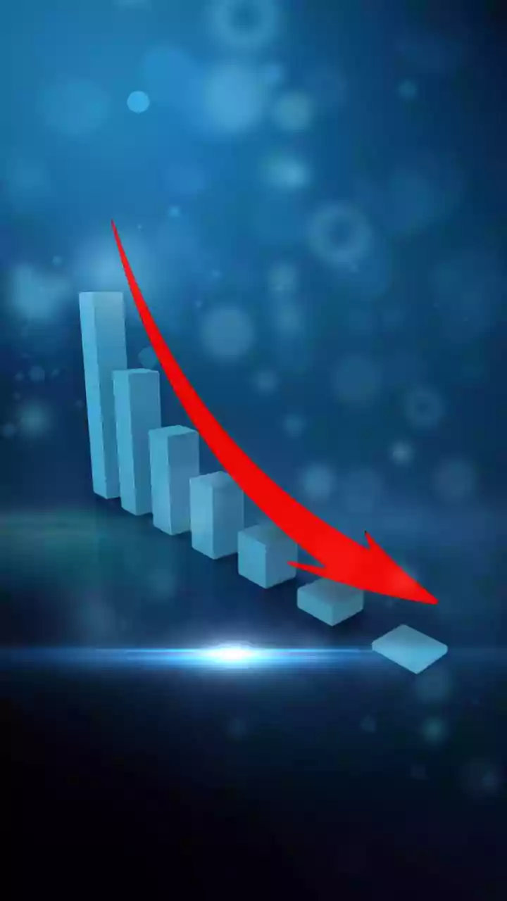 Cigarette Excise Duty Hike: ITC Stock Declines To 21-Month Low On Block Deal, Tariff Rise