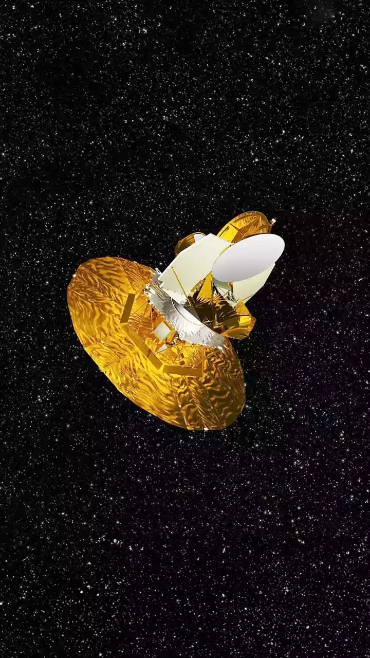 New Horizons Photos May Show Pluto's Surface Changing Over Time